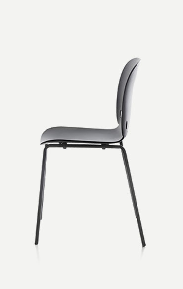 intro chair made in polyamide in lavagna color designed by Odo Fioravanti per Pianca