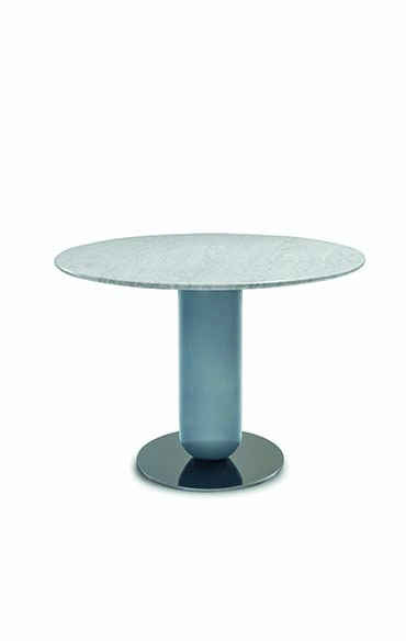 tavolo Ettorino design Calvi Brambilla novità presentata al salone del mobile di milano stand Pianca