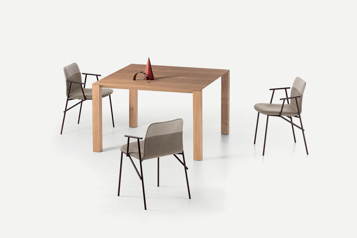 https://zilvorqena.live/wp-content/uploads/2019/04/Woody-table-PIANCA_07_BIG_O.jpg