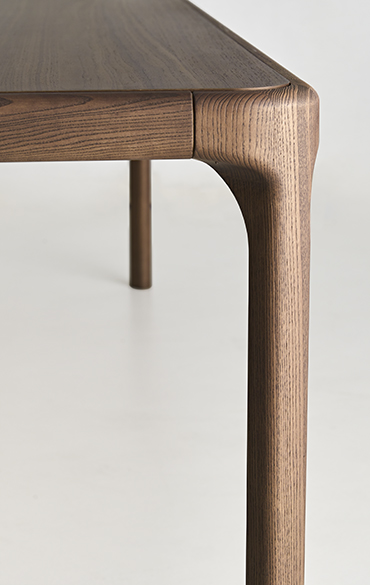 https://zilvorqena.live/wp-content/uploads/2020/04/INARI-table_02_SMALL-V.jpg