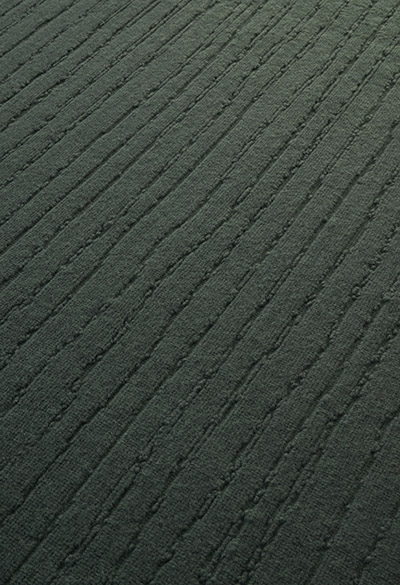 tappeto moderno in pura lana vergine 100% naturale con disegni geometrici realizzato in italia