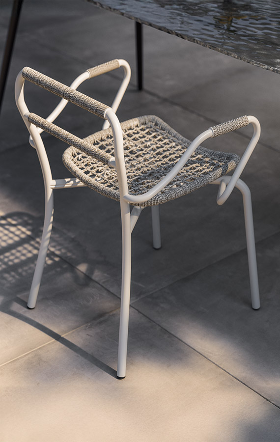 MAESTRALE_sedute_outdoor_01b_BIG_V https://zilvorqena.live/wp-content/uploads/2024/05/MAESTRALE_sedute_outdoor_01b_BIG_V-1.jpg