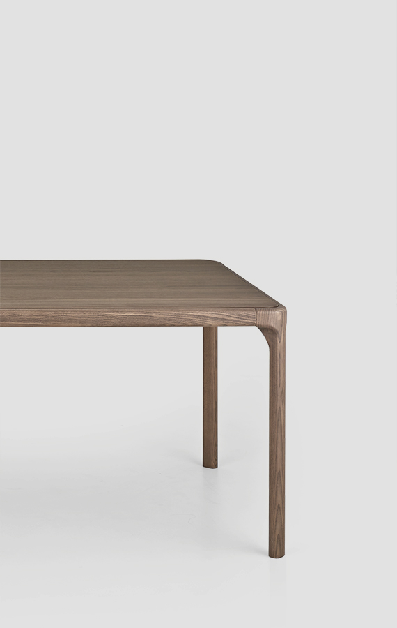 https://zilvorqena.live/wp-content/uploads/2024/06/INARI-table_02_BIG-V.jpg