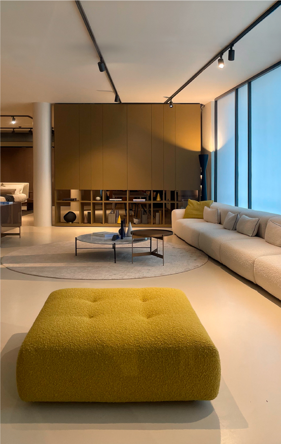 Spazioteca bifacciale Pianca in ambiente living, arredo divisorio elegante e pratico per spazi aperti